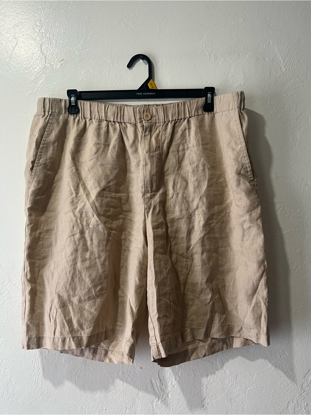 Quince Womens Shorts Size XXL
Driftwood 100% European Linen